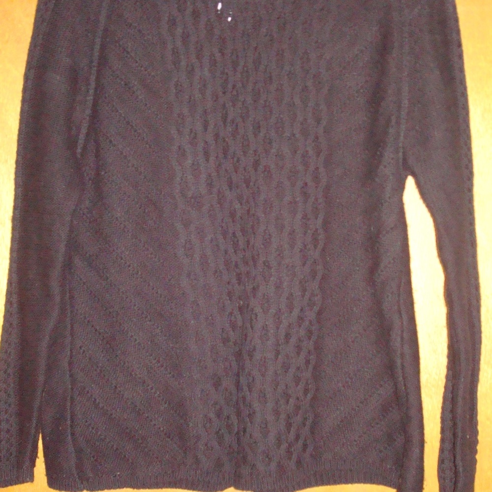 Francescia’s Cable Knit Black Sweater L